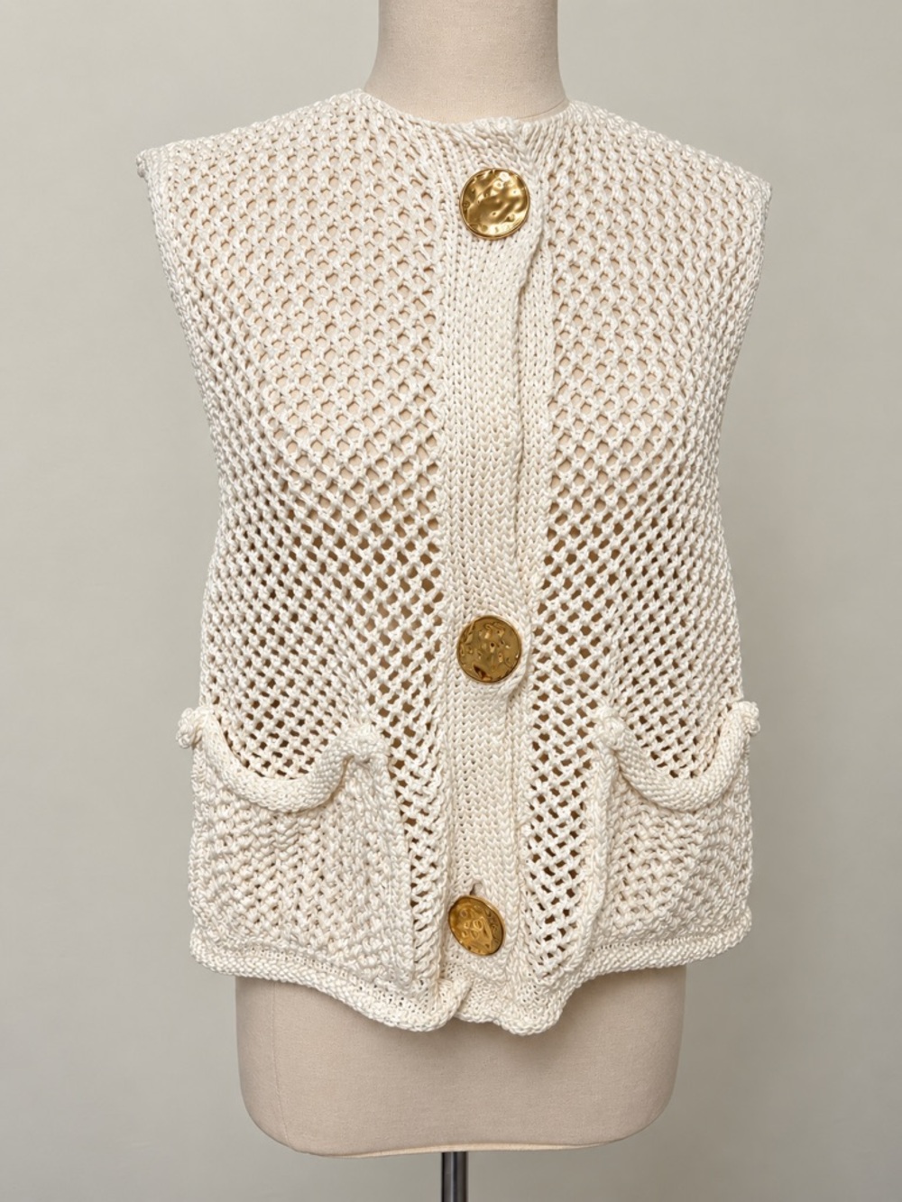 Boutique Chunky Cream Knit Openweave Gold Button Sweater Vest